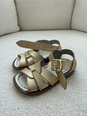 Metallic Gold Kids Leather Buckle Salt Water Sandals